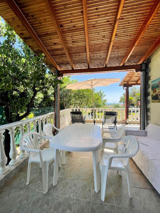 Casa Lia-Beach Front Villa Nea Kallikrateia Luaran gambar